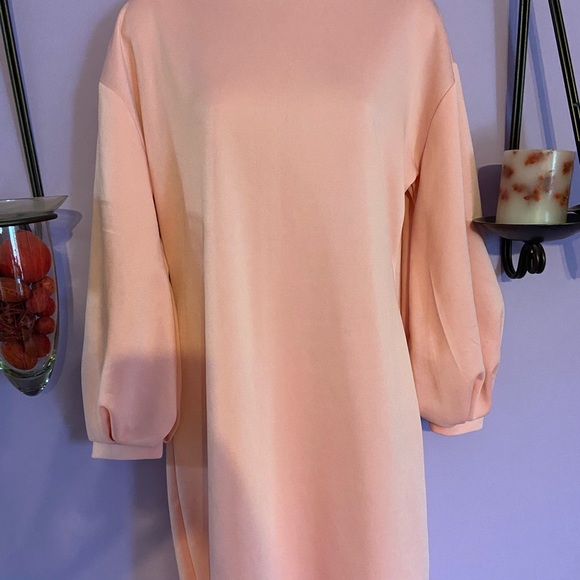 Pink xL dress flare shoulders (runs big, I’m a Lg) - Picture 3 of 3